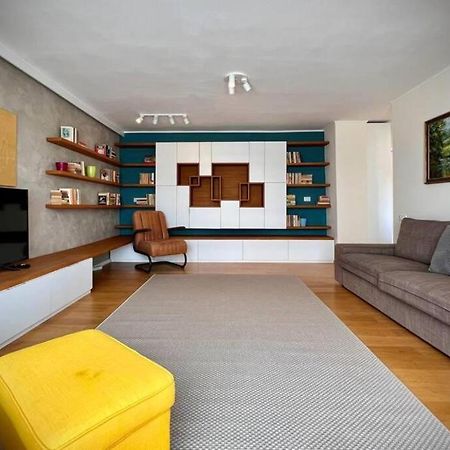 Bright And Modern Home Temesvár Kültér fotó